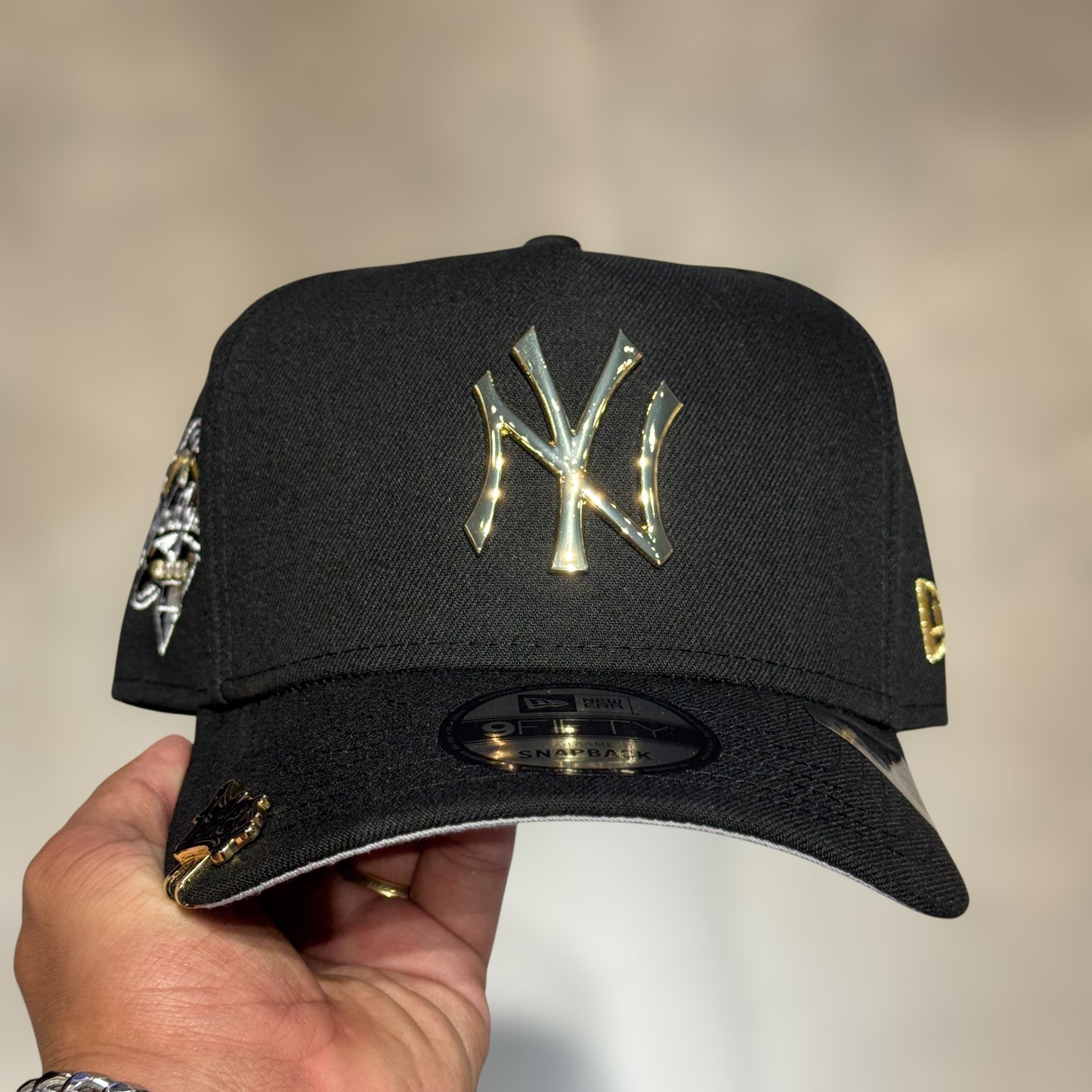 9FIFTY NY YANKEES BLACK GOLD LOGO WS