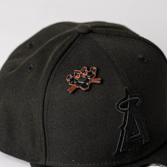 PIN METALICO PANTERA BÉLICA
