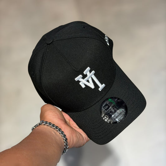 9FORTY A FRAME LA DODGERS BLACK WHITE LOGO UPSIDE