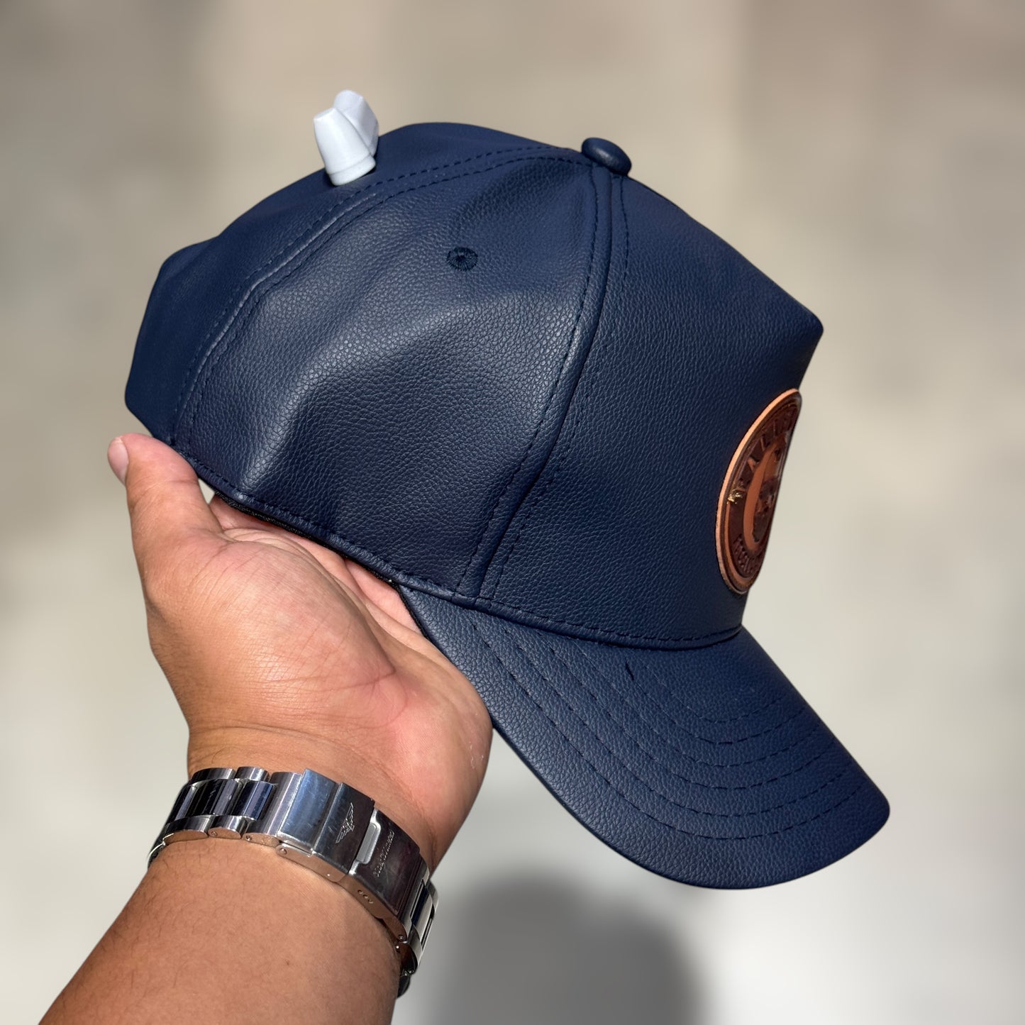 CALIFORNIA DE CUERO AZUL
