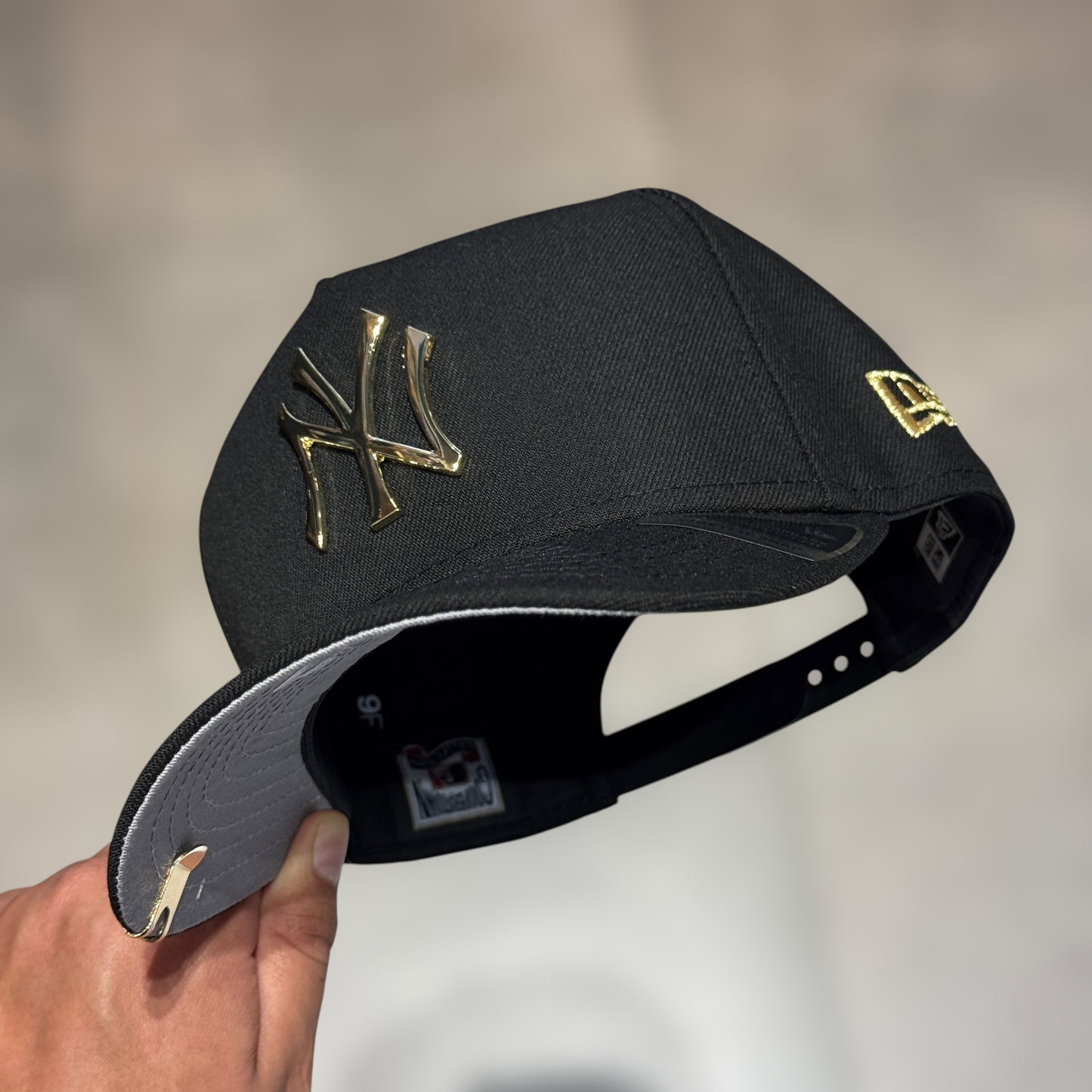 9FIFTY NY YANKEES BLACK GOLD LOGO WS