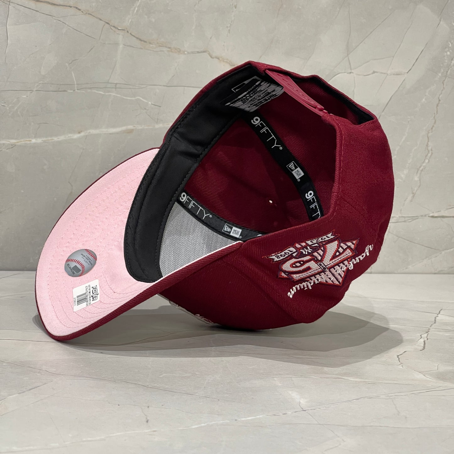 9FIFTY NY YANKEES MARRÓN FLOWERS 75TH VALENTINS