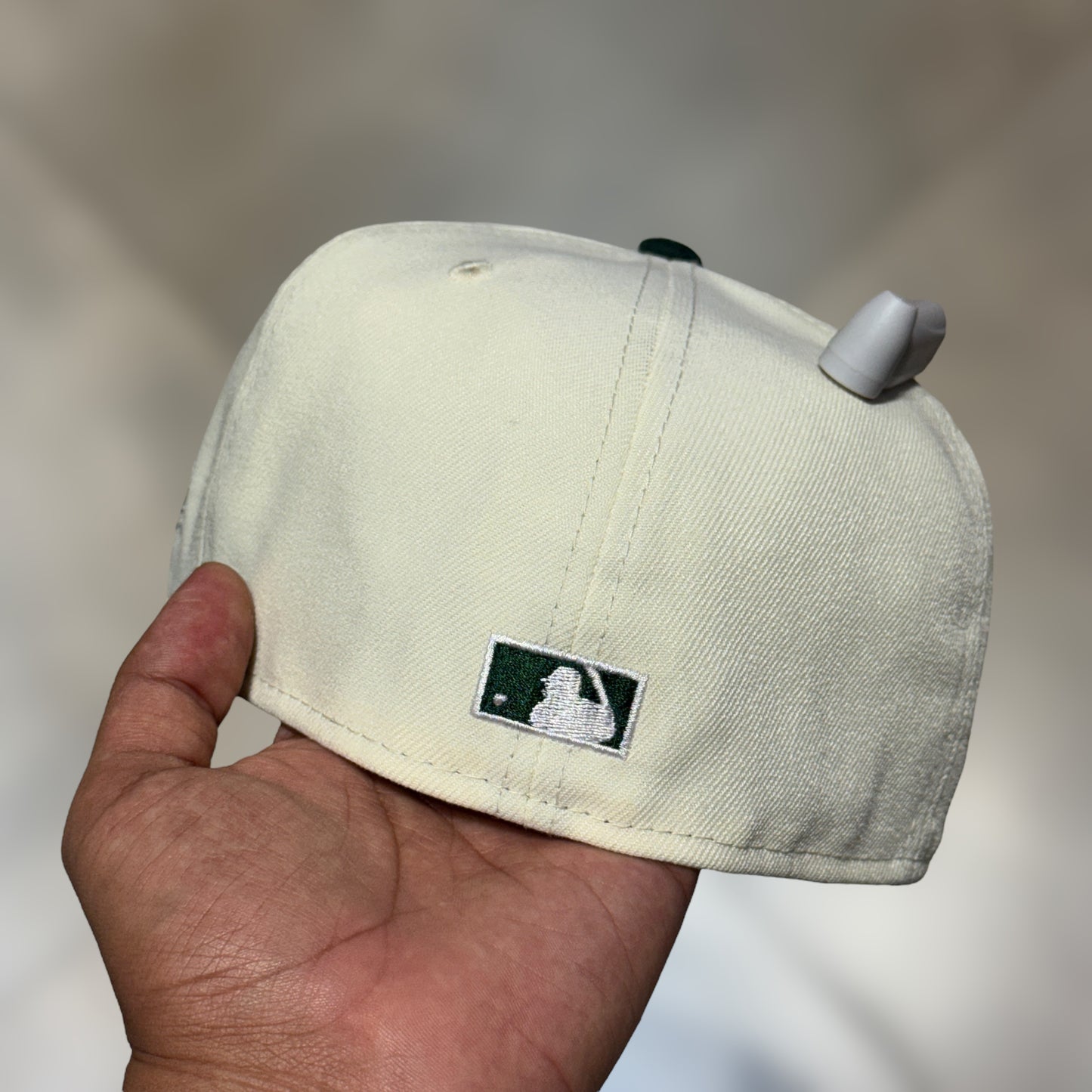 59FIFTY NY YANKEES BEIGE WHITE LOGO VISOR DARK GREEN WS 1996