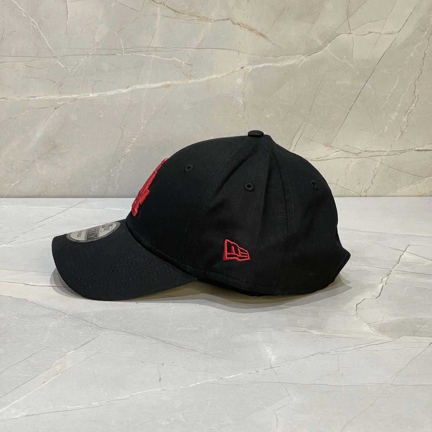 9FORTY LA DODGERS BLACK/RED LOGO