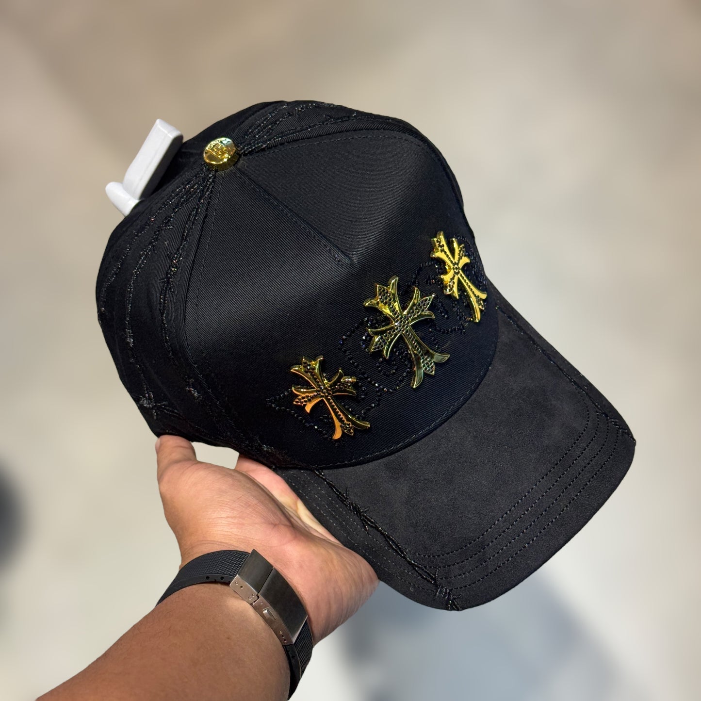 BELICA BIG BOSS BENDECIDO BLACK/GOLD 3 CRUCES