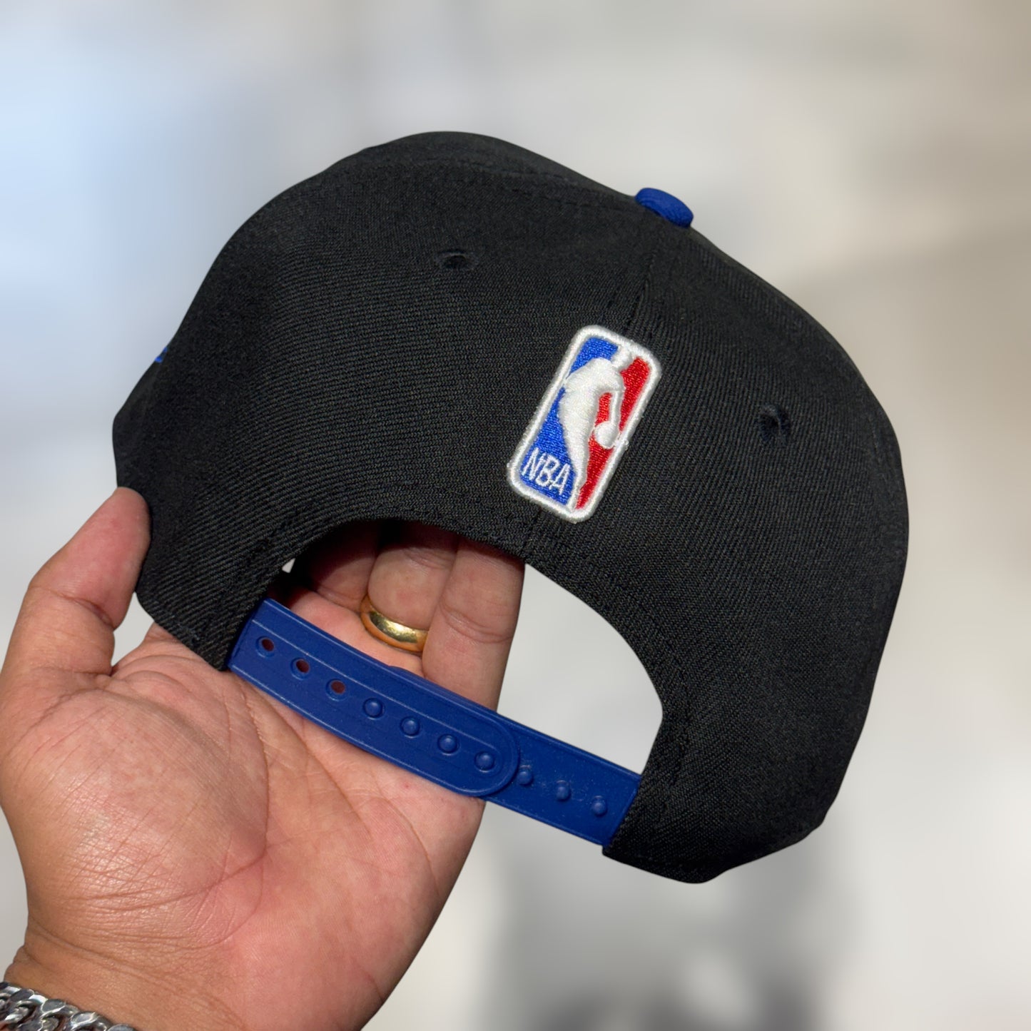 9FIFTY NBA BLUE BLACK LOGOS PARCHE LATERAL