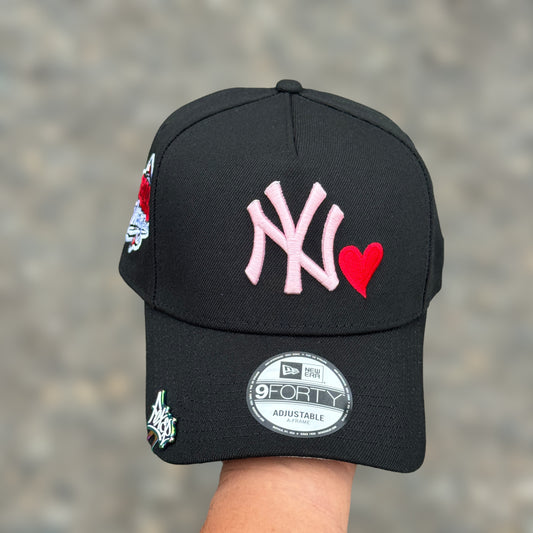 9FORTY NY YANKEES BLACK ROSE LOGO