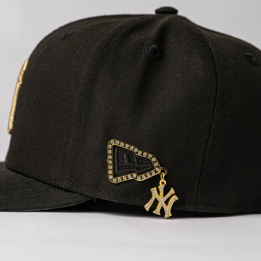 PIN BORDE DORADO NY