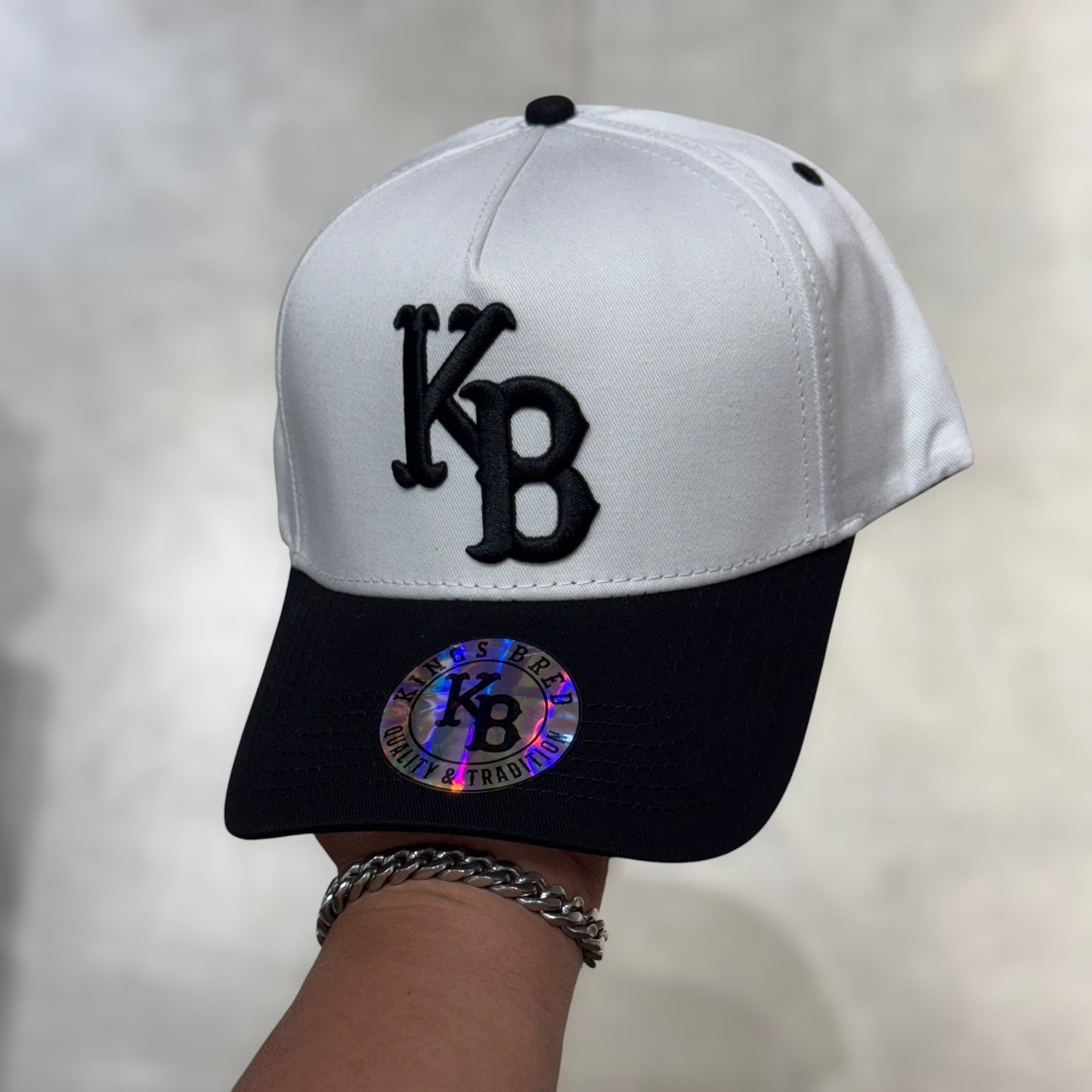 KINGS BRED KB WHITE BLACK VISERA