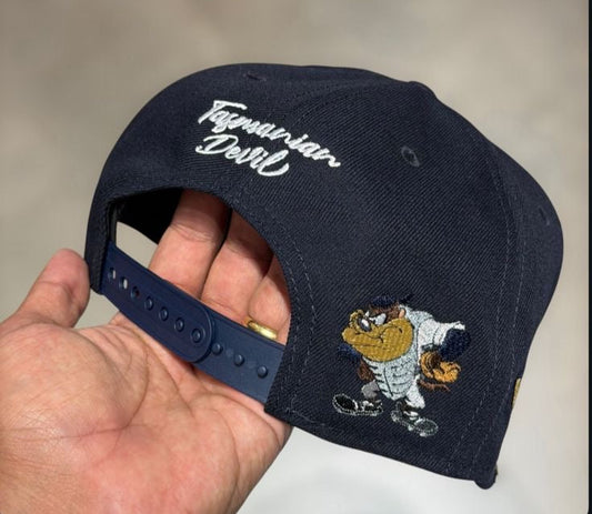 9FIFTY NY YANKEES NAVY LOONEY TUNES TAZ