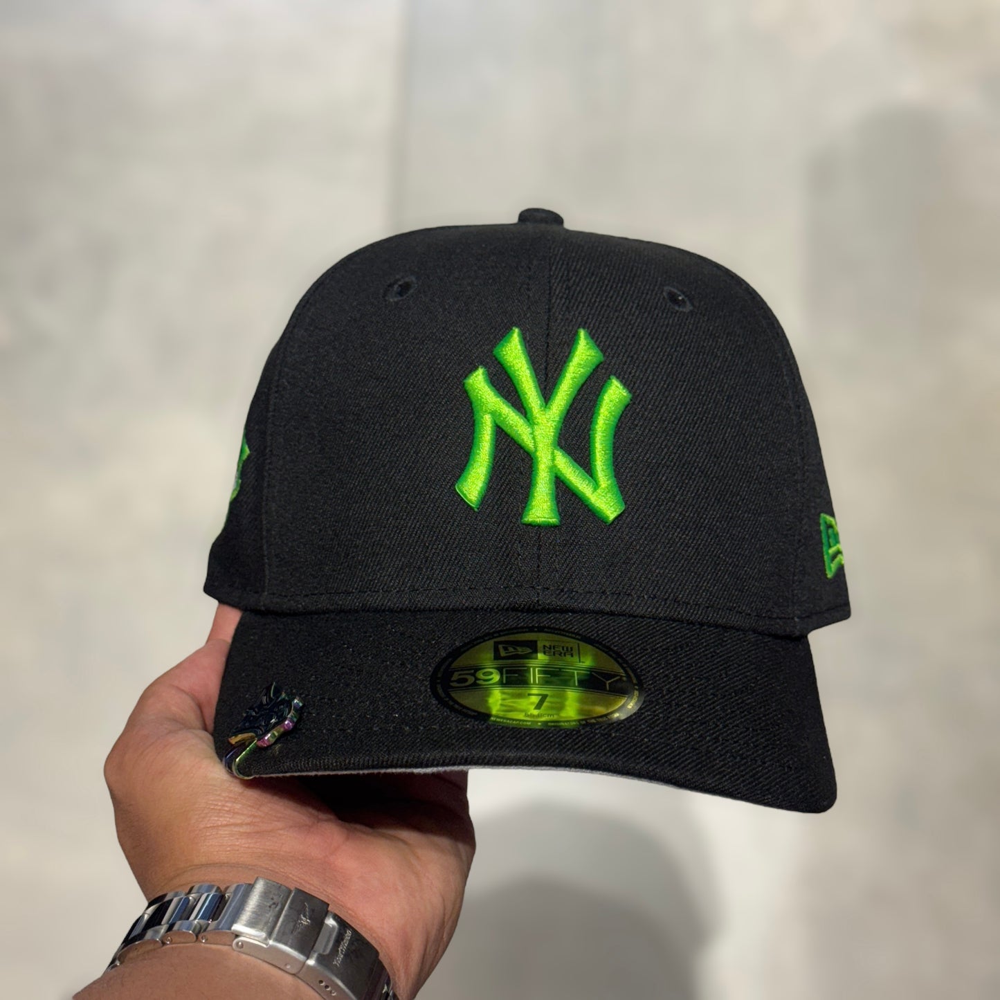 59FIFTY NY YANKEES BLACK GREEN NEON LOGO WS 1999
