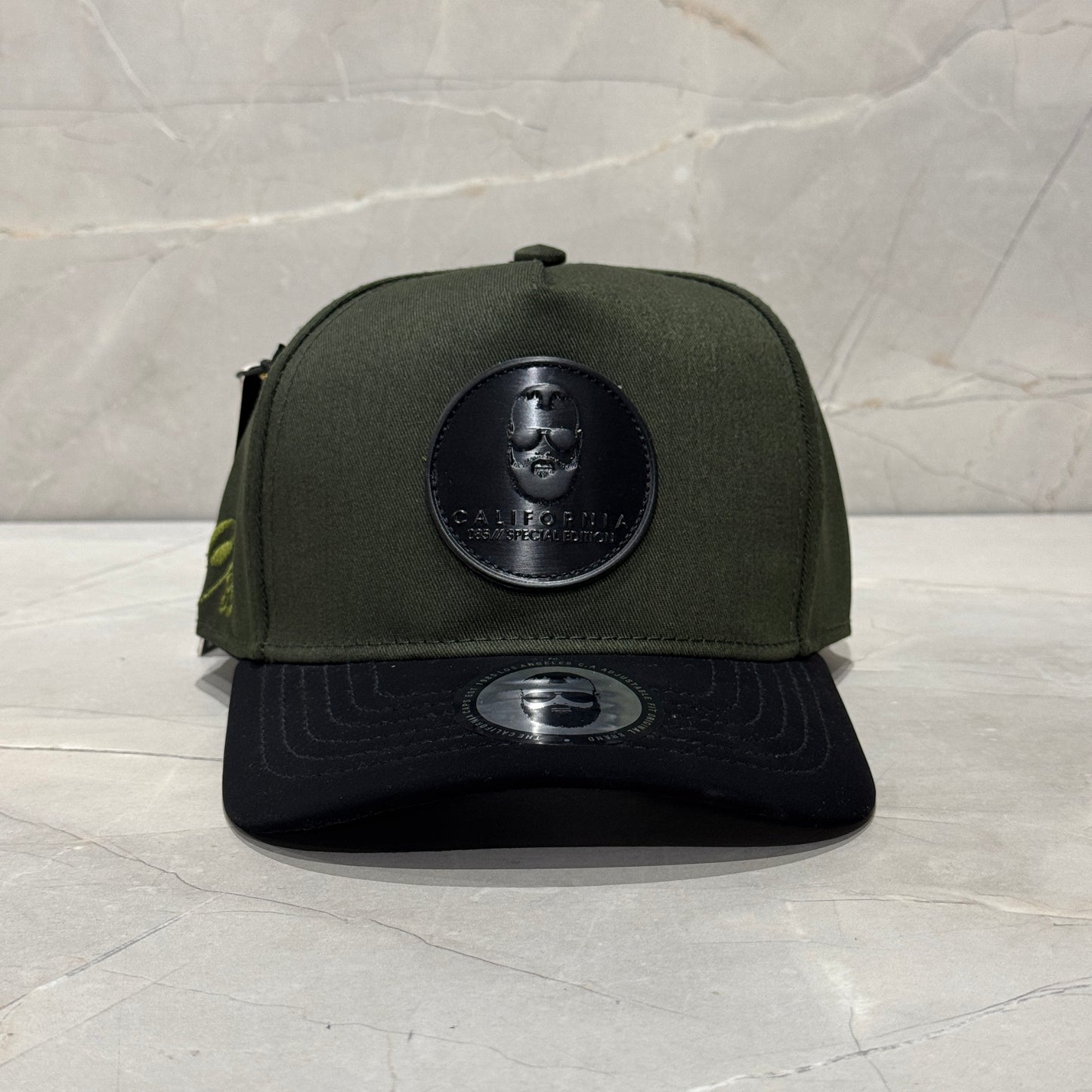 CALIFORNIA DARK GREEN BLACK