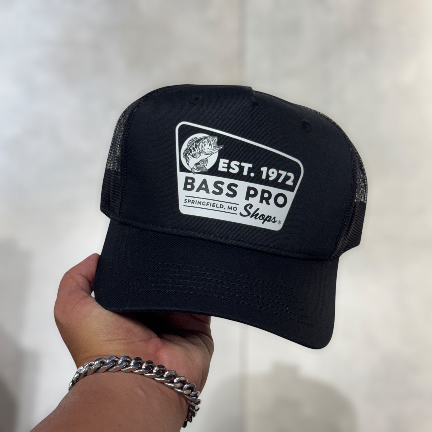 BASS PRO SHOPS RECYCLED BACK