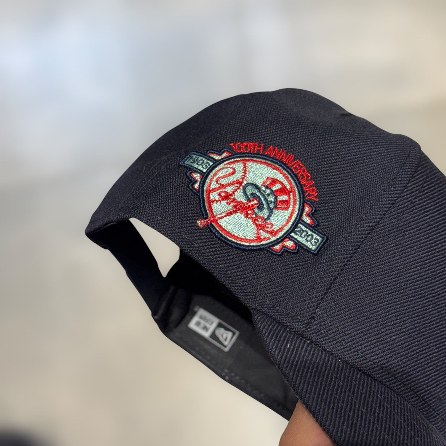 9FIFTY NY YANKEES NAVY STATUE