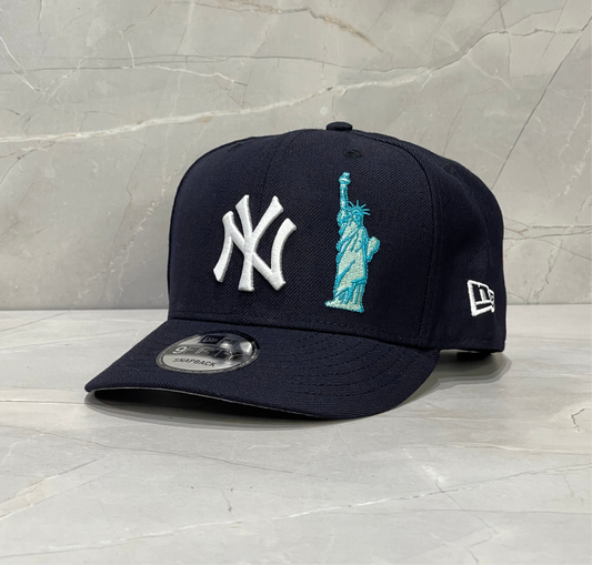 9FIFTY NY YANKEES NAVY PATCH RED