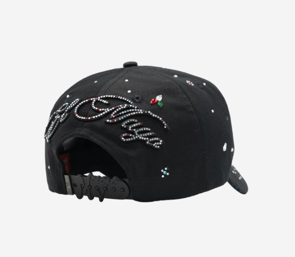31HATS LA MAGO BLACK COLORS
