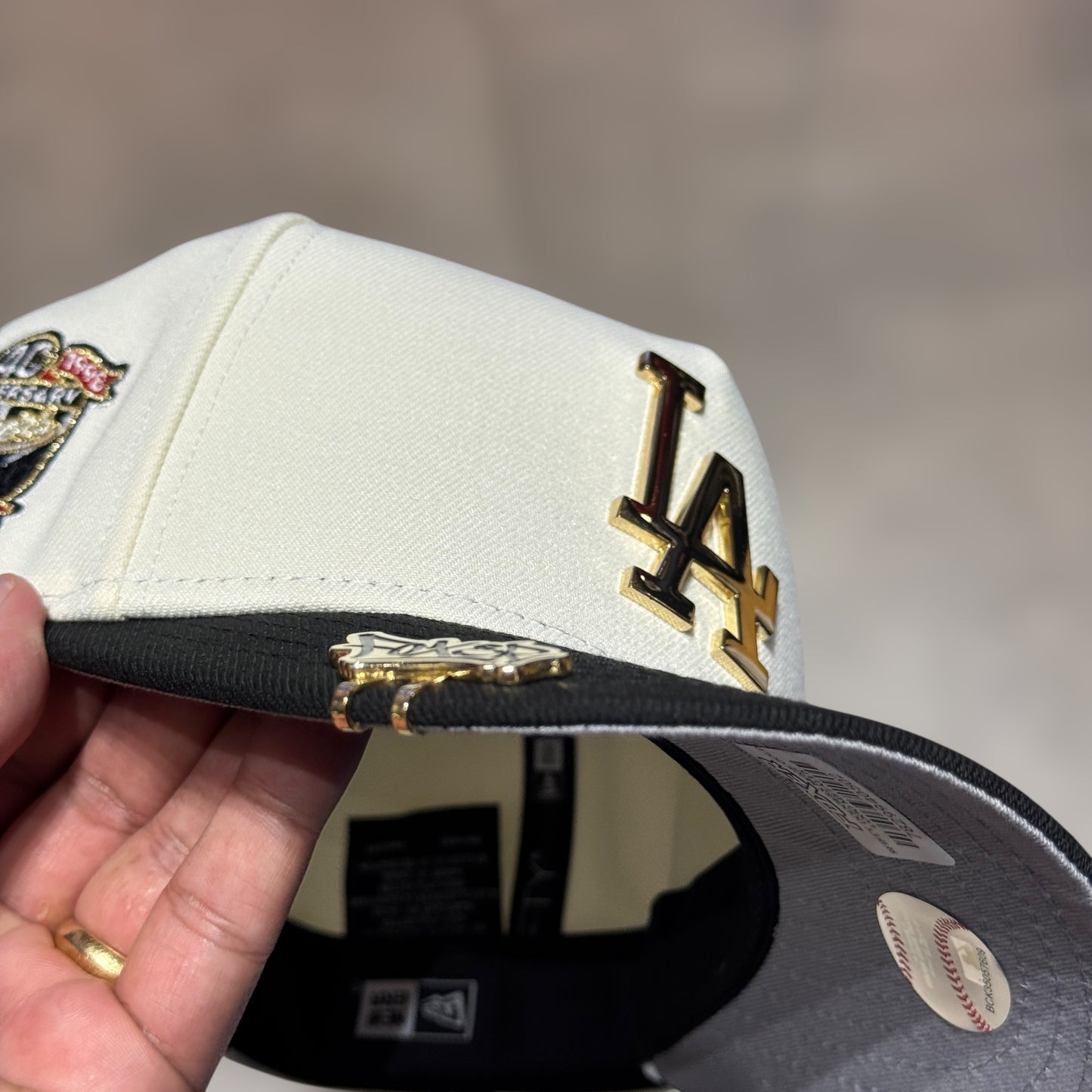 9FIFTY DODGERS BEIGE BLACK VISOR GOLD LOGO