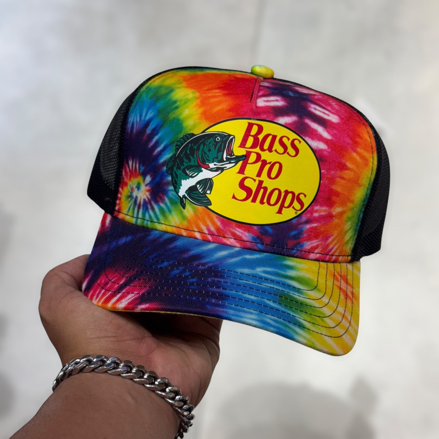BASS PRO SHOPS COLORS