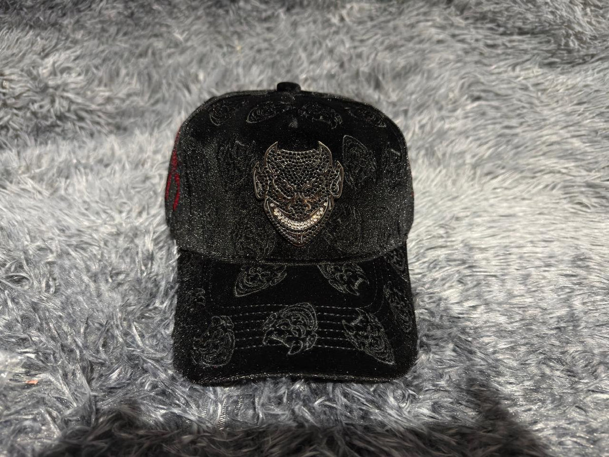 BÉLICA CHUCKY HATS LUCIFER TOTAL BLACK