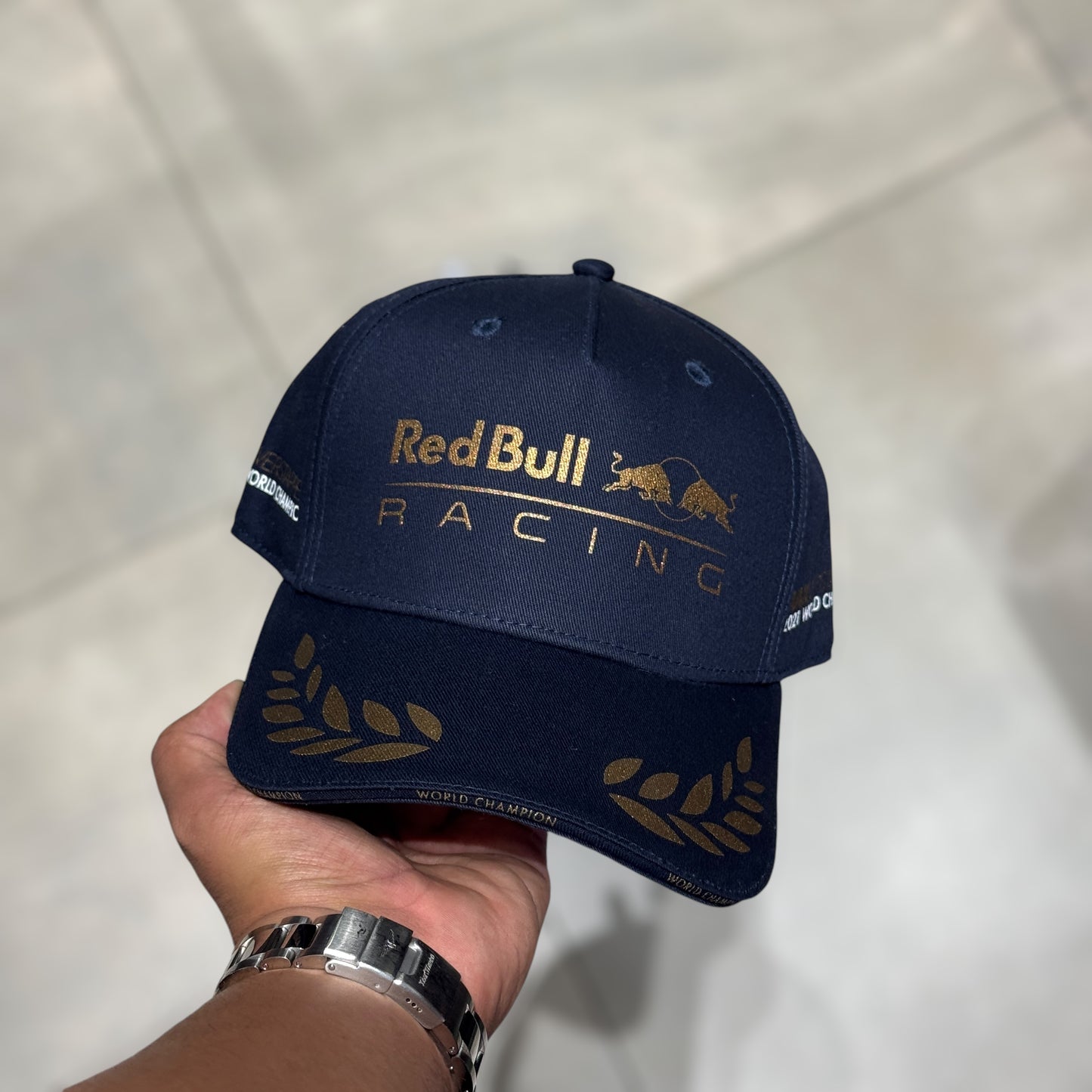 REDBULL CHAMPIONS LIMITED EDITION
