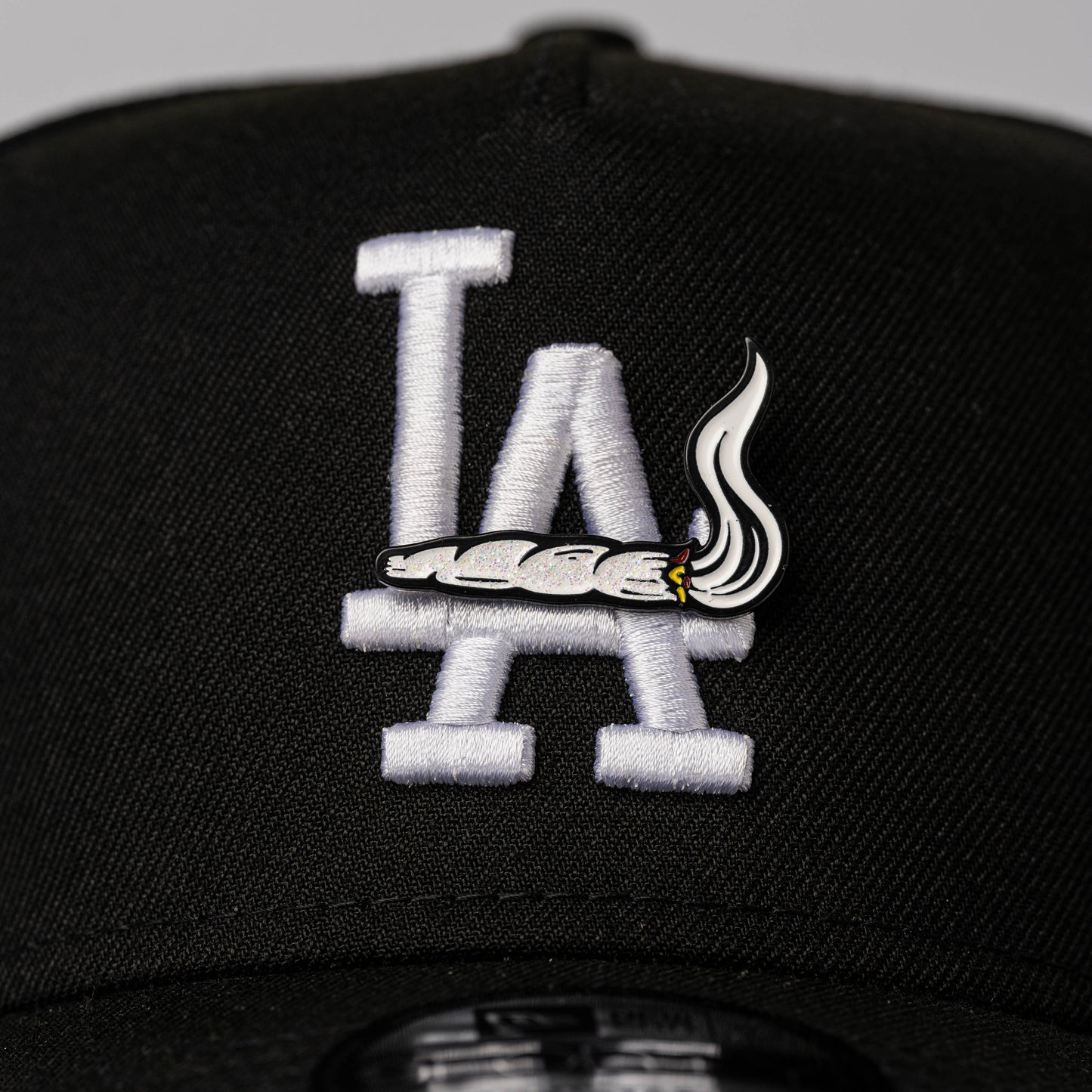 PIN TABACO
