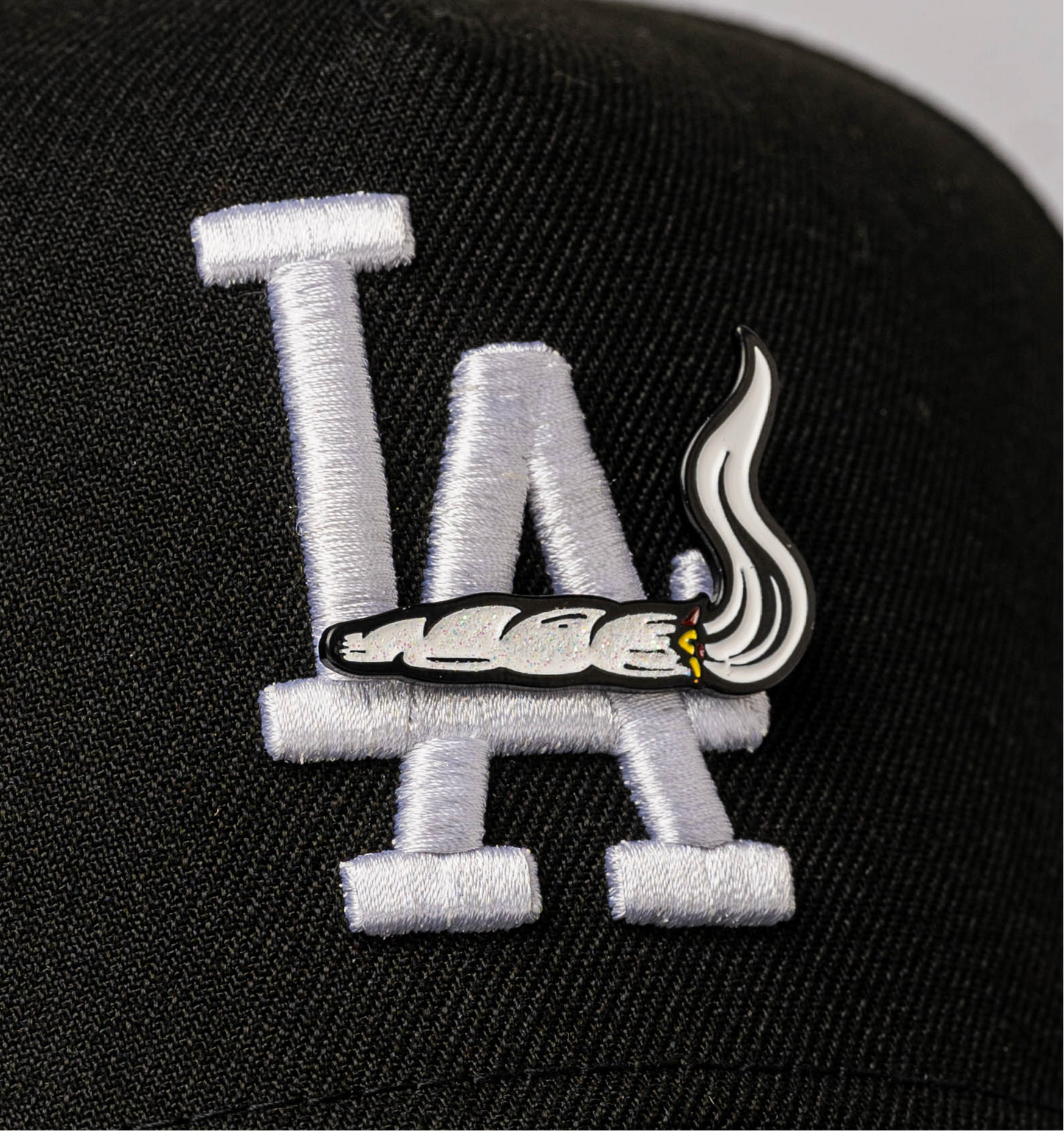 PIN TABACO