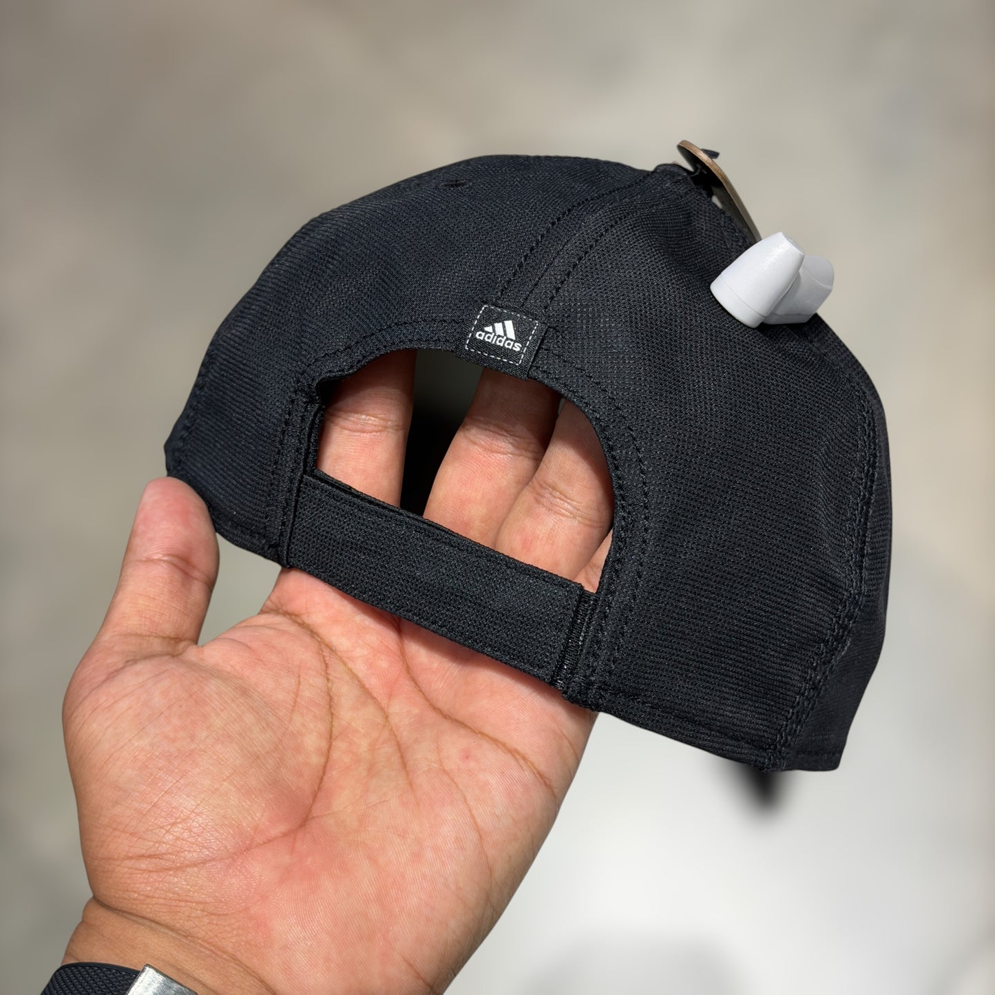 Adidas aeroready black ajustable