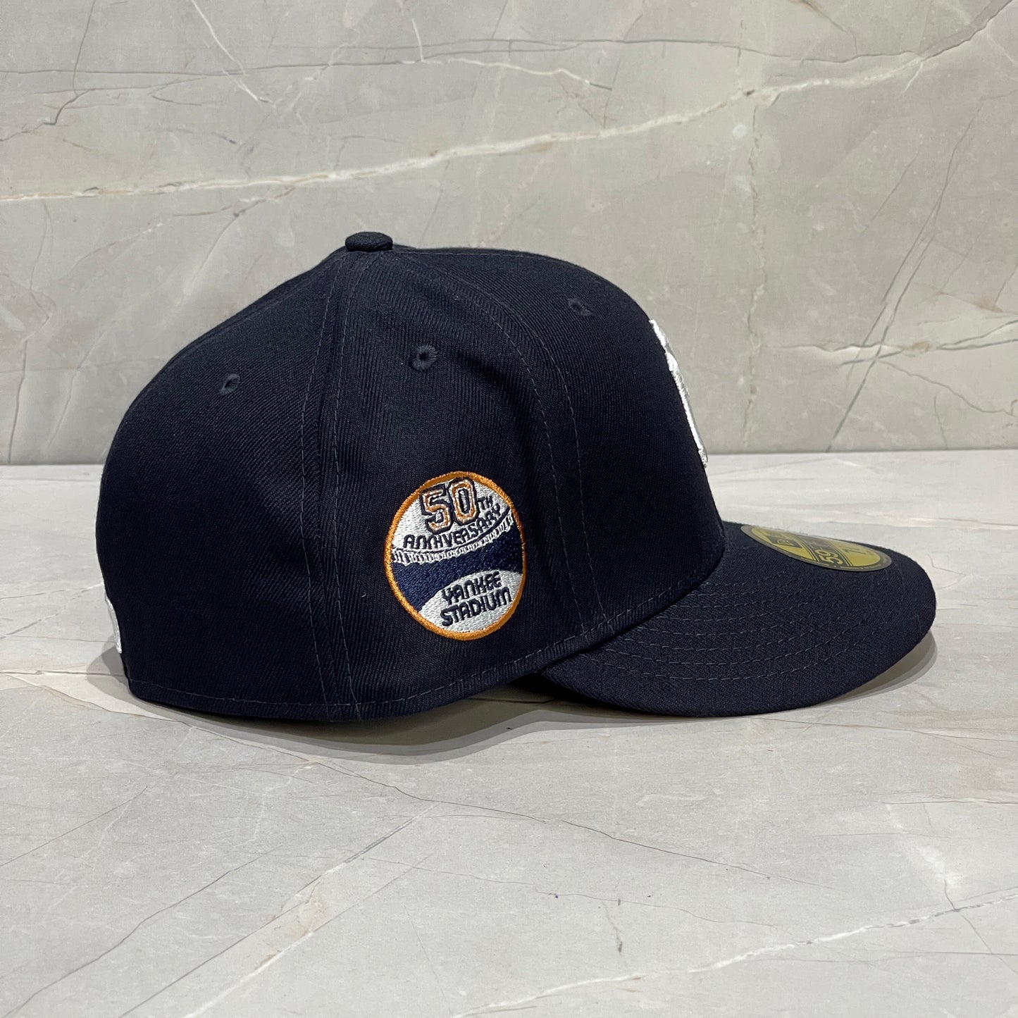 59FIFTY NY YANKEES NAVY 50TH ANNIVERARY UNDERVISOR LOGO AMERICA