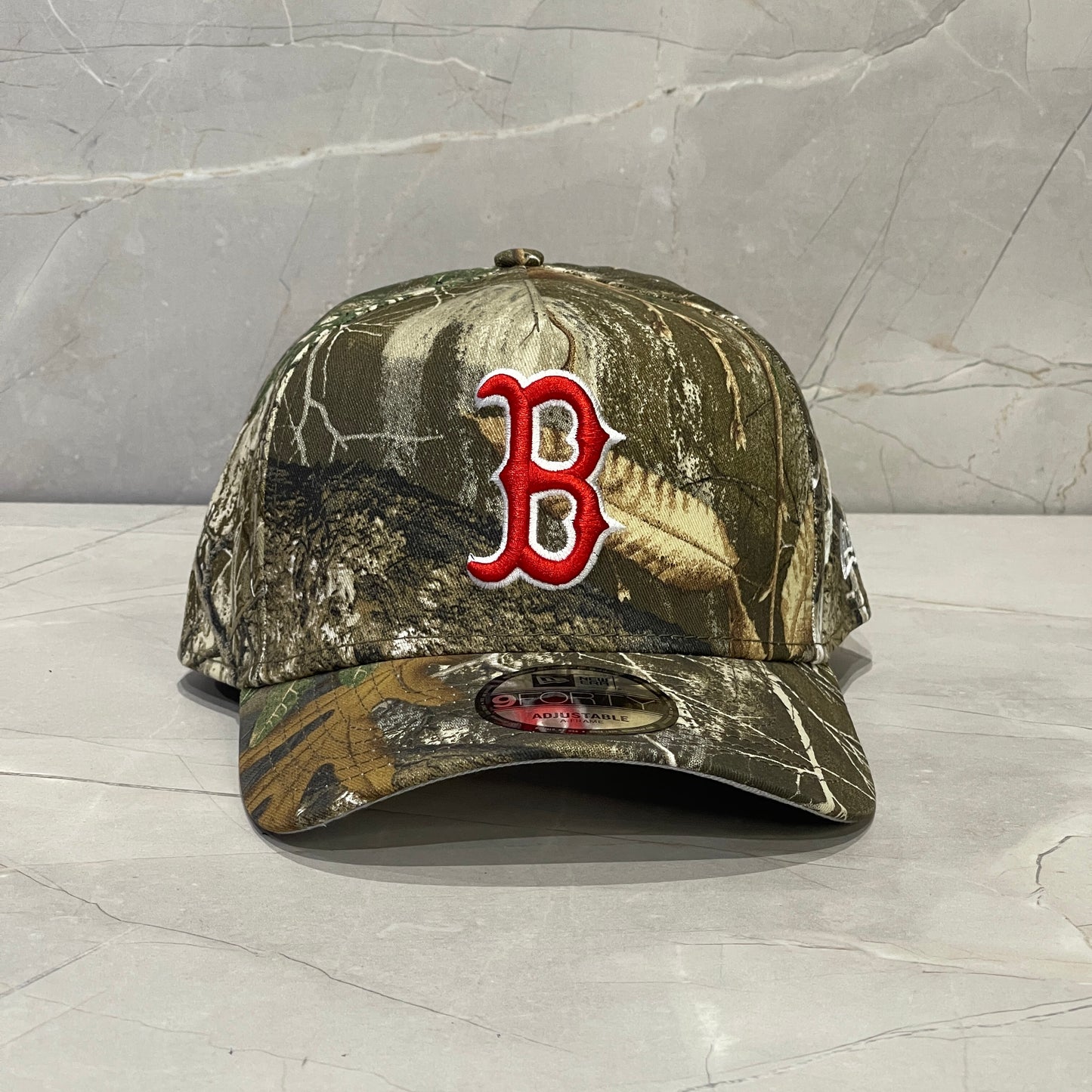 9FORTY A FRAME BOSTON RED SOX CAMO REAL TREE RED LOGO