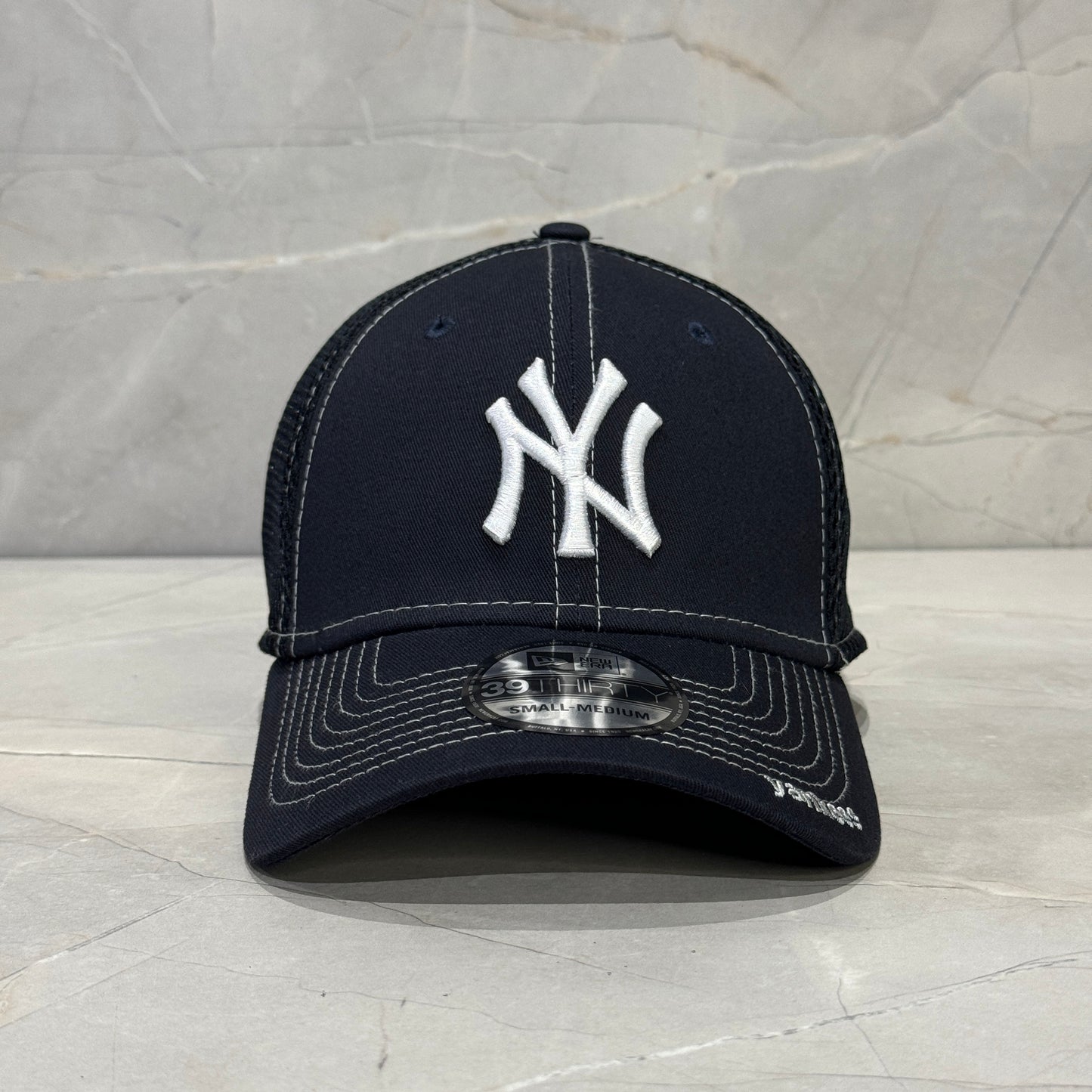 3930 NY YANKEES LINE