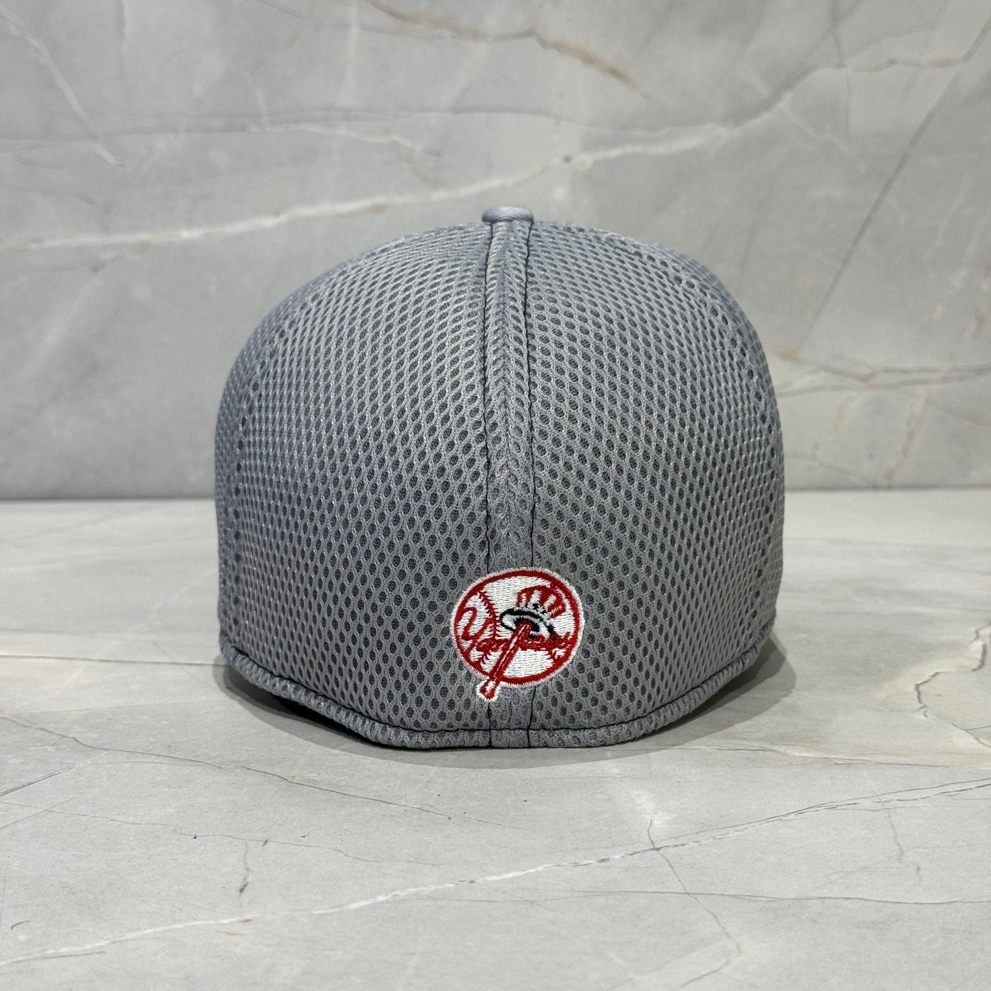 3930 NY YANKEES GRAY LINES