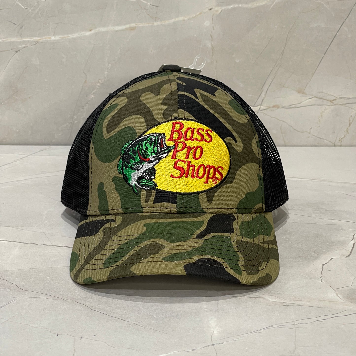 BASSPROSHOPS GREEN/BLACK CAMO LOGO BORDADO