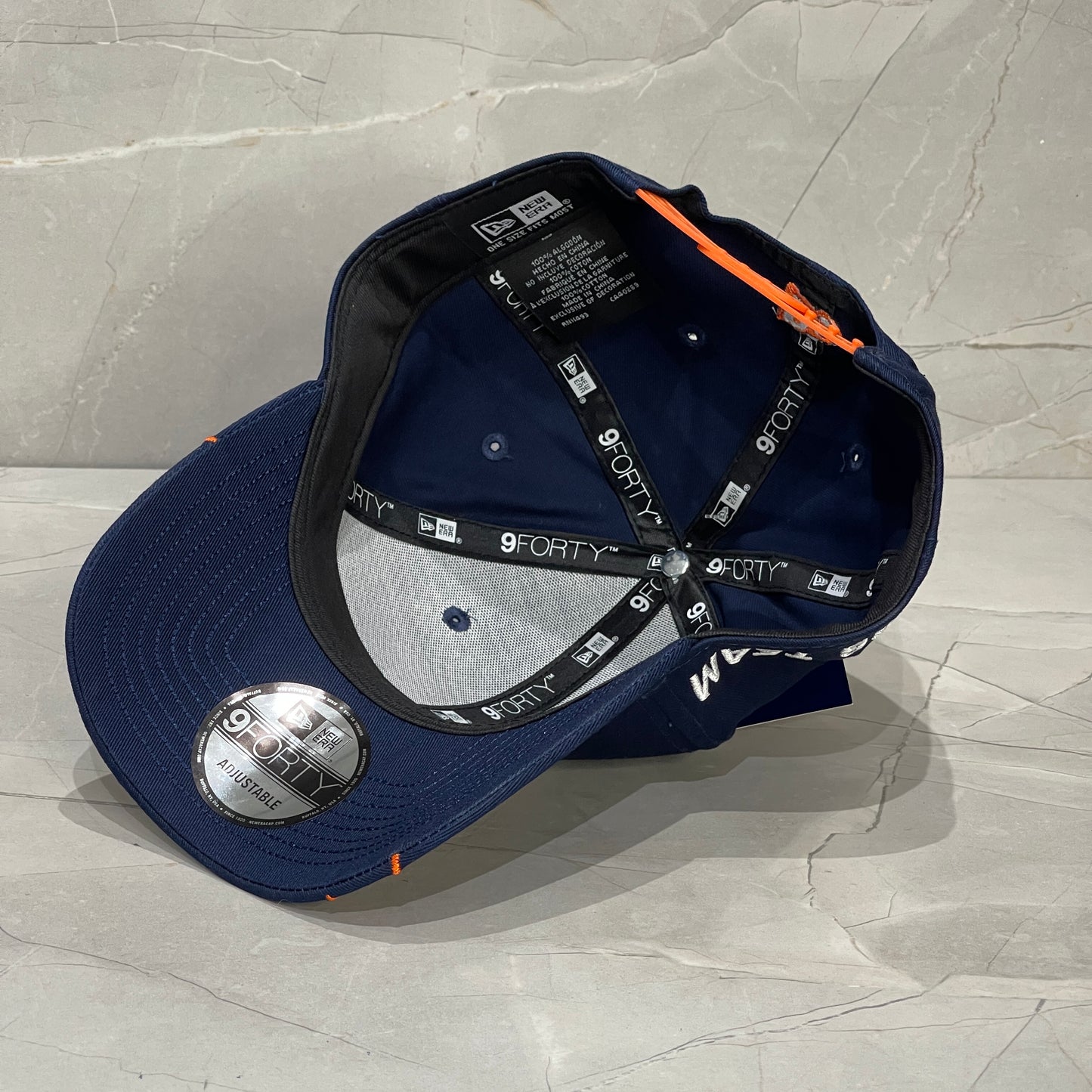 REDBULL NAVY KTM DISEÑO EN LA VISERA