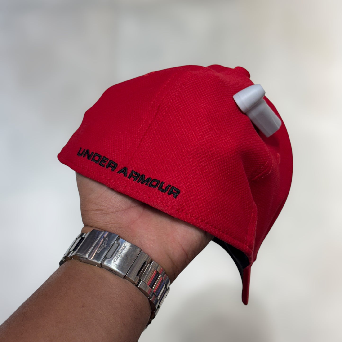 UNDER ARMOUR RED L/XL