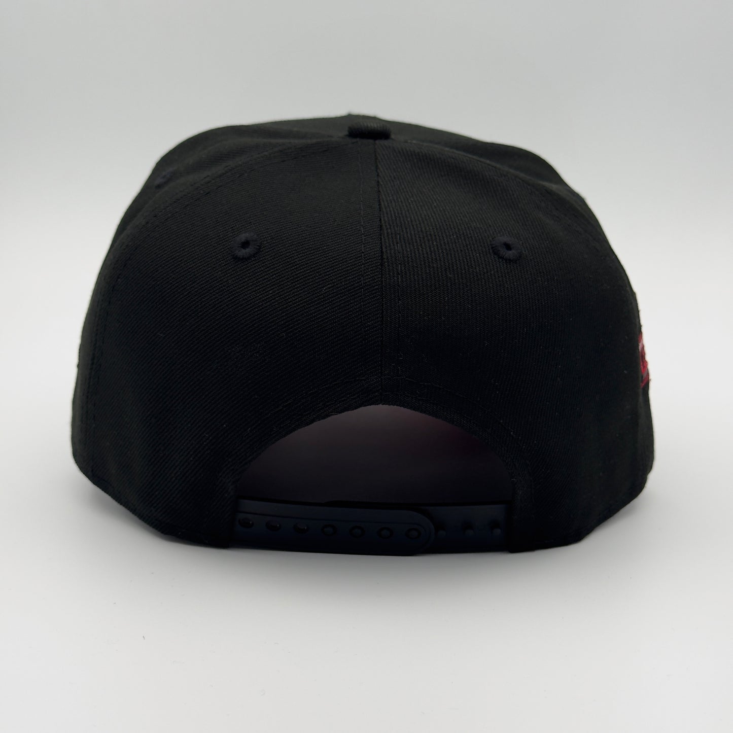 9FIFTY WHITE SOX BLACK ON BLACK UNDERVISOR RED ALL STAR GAME 2003
