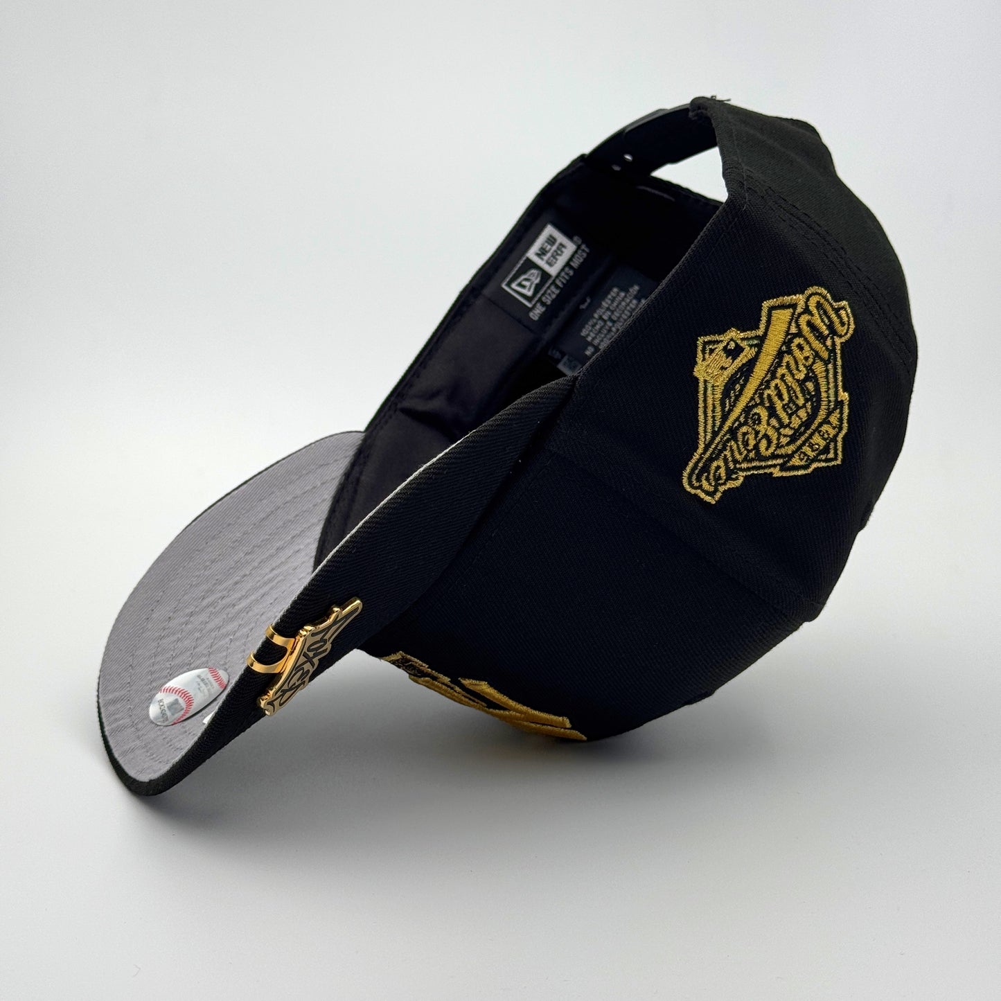 9FIFTY NY YANKEES BLACK GOLD LOGO EMPIRE STATE WS 1996