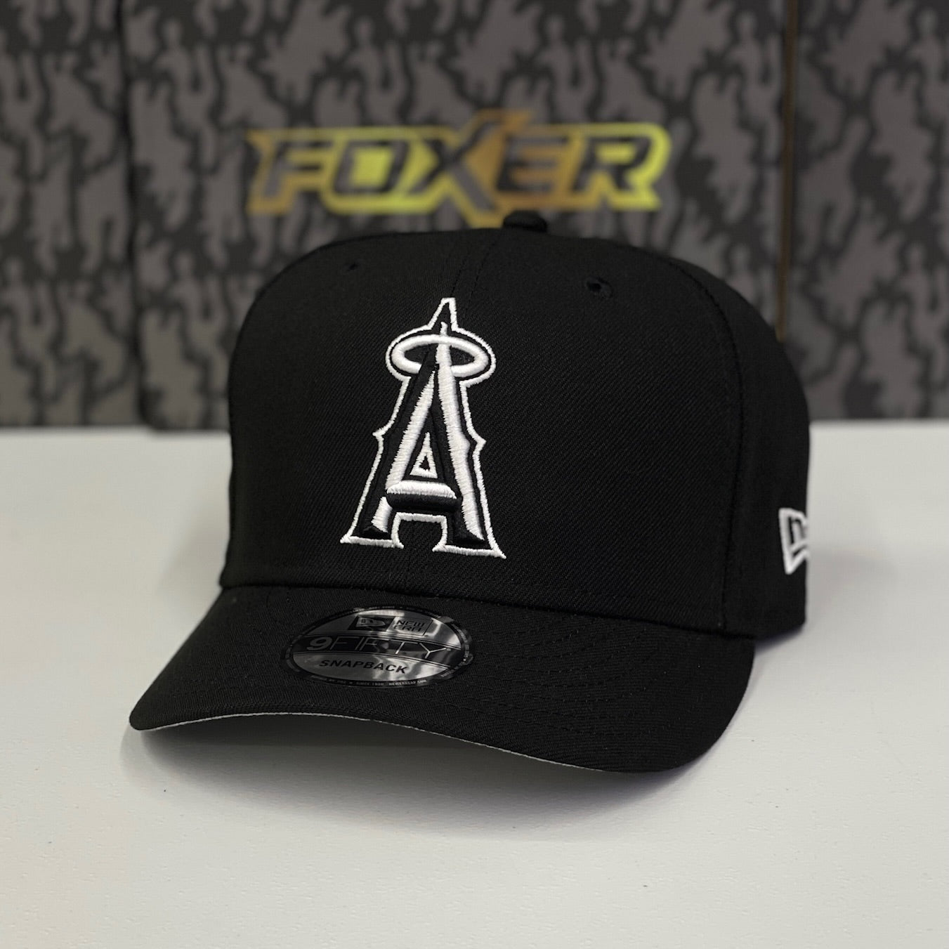 9FIFTY ANGELS BLACK WHITE LOGO