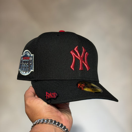 59FIFTY NY YANKEES BLACK RED LOGO PATCH