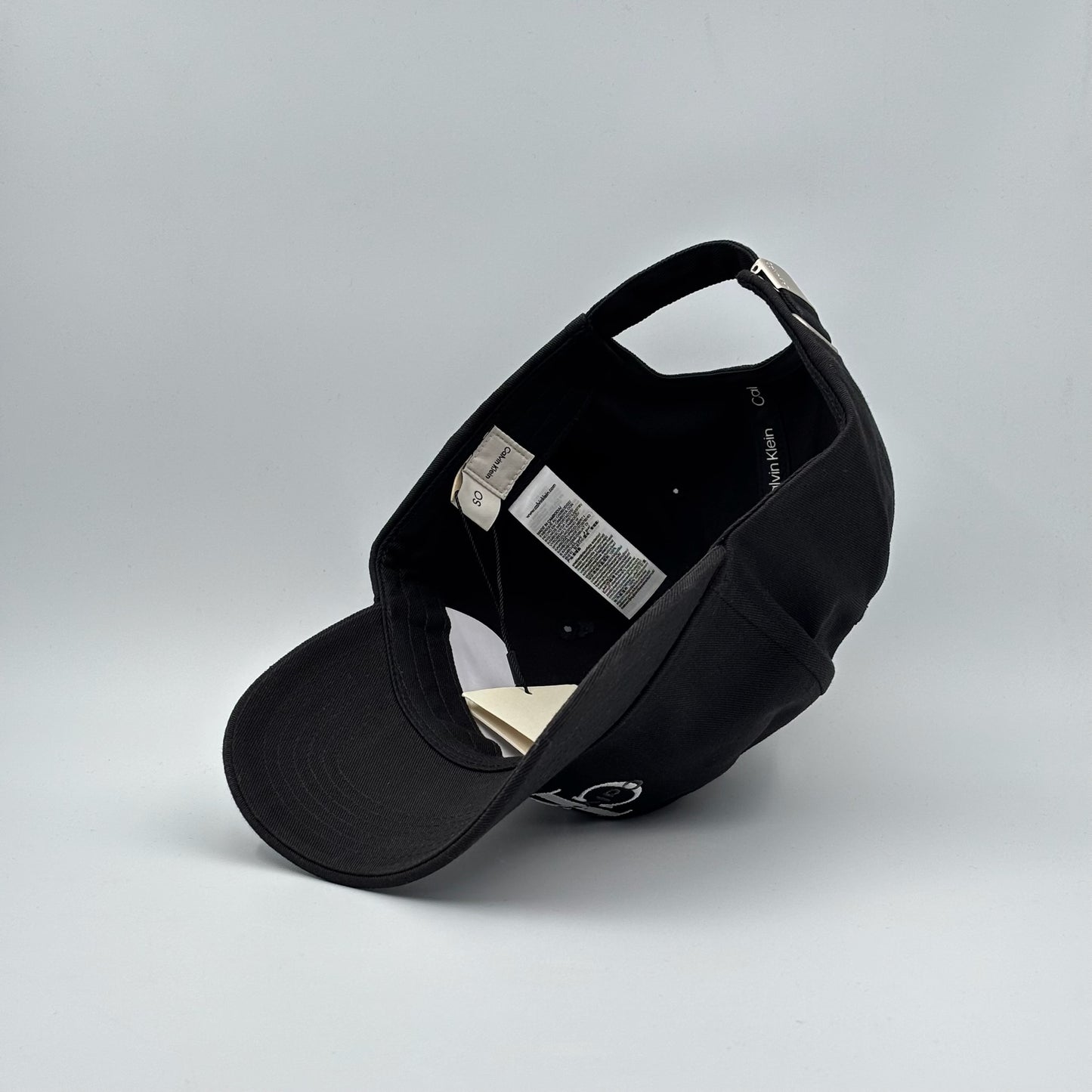 CALVIN KLEIN BLACK WHITE