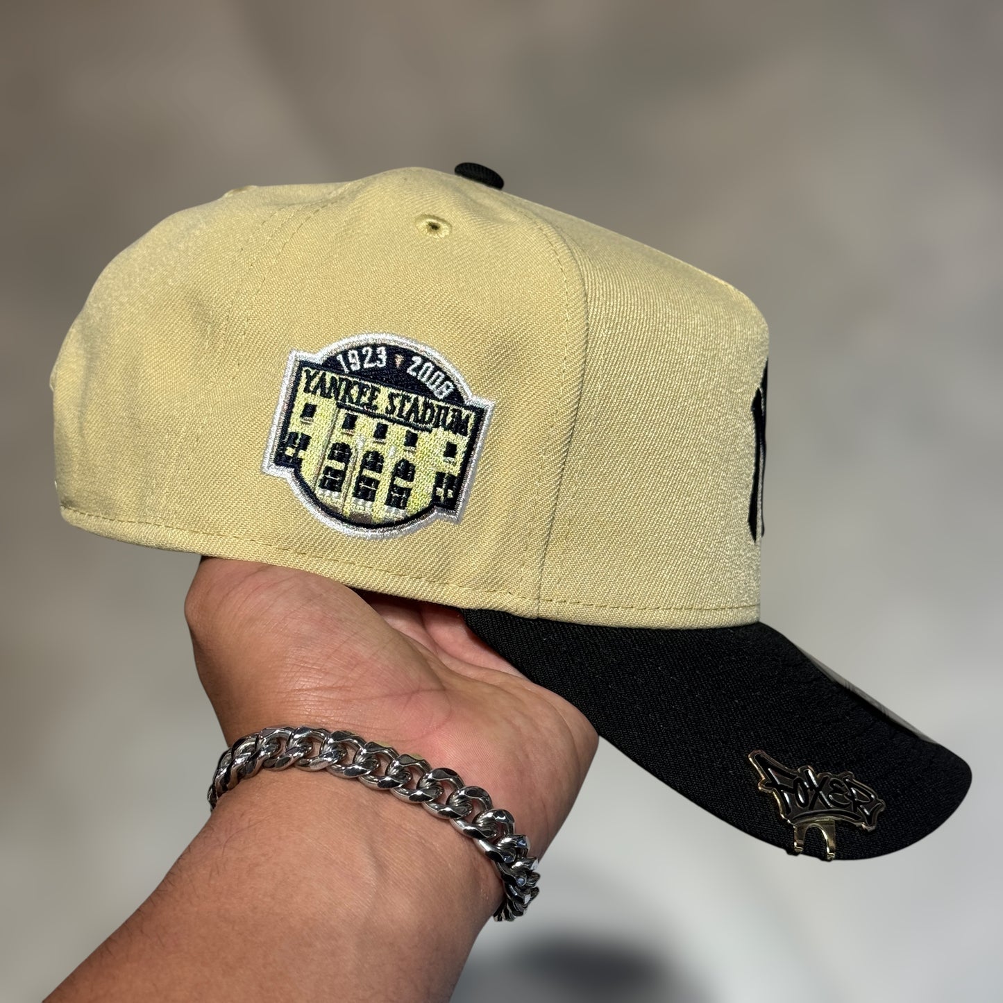 9FIFTY NY YANKEES CAQUI BLACK VISOR PATCH