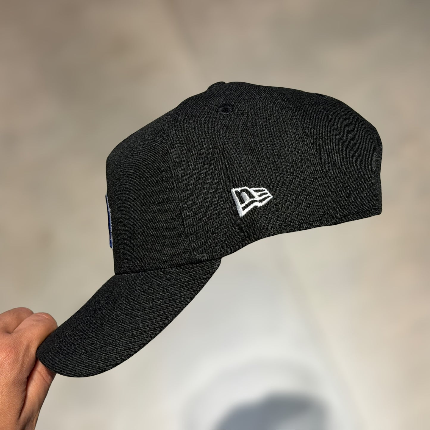 9FORTY A FRAME LA DODGERS BLACK BLUE LOGO