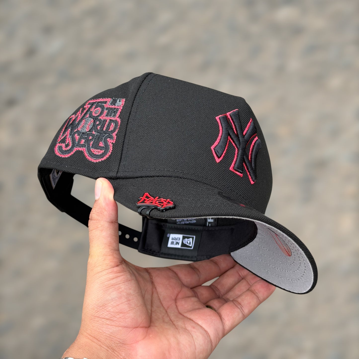 9FIFTY NY YANKEES AFRAME BLACK OUTLINE