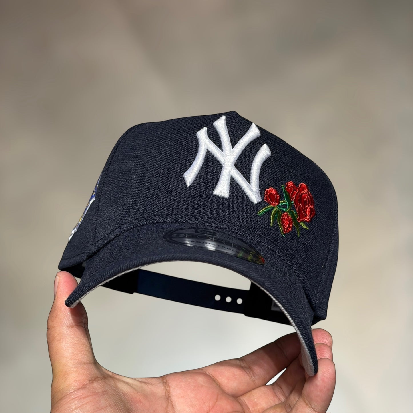 9FORTY A FRAME NY YANKEES NAVY ROSE PARCH