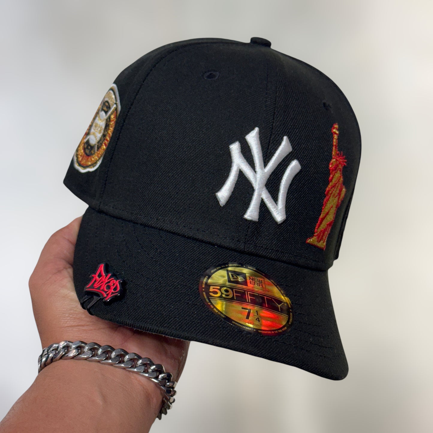 59FIFTY YY YANKEES BLACK STATUE RED PATCH 1998
