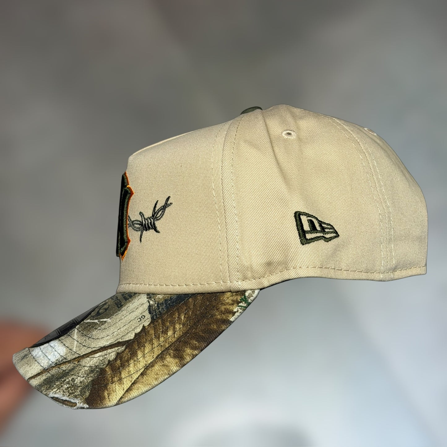 9FORTY A FRAME NY YANKEES BEIGE CAMO VISOR