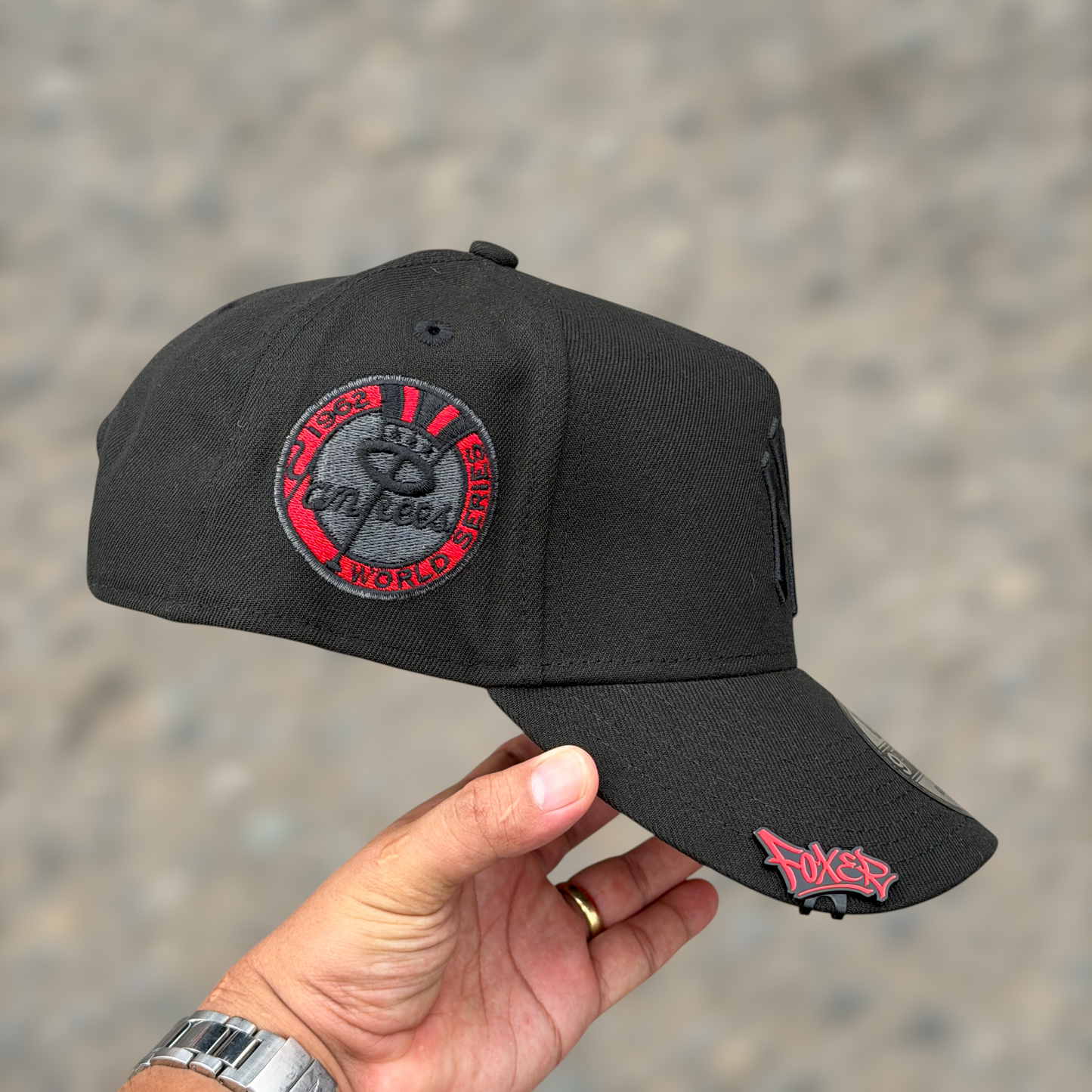 9FORTY NEW YORK YANKEES BLACK ON BLACK HEART