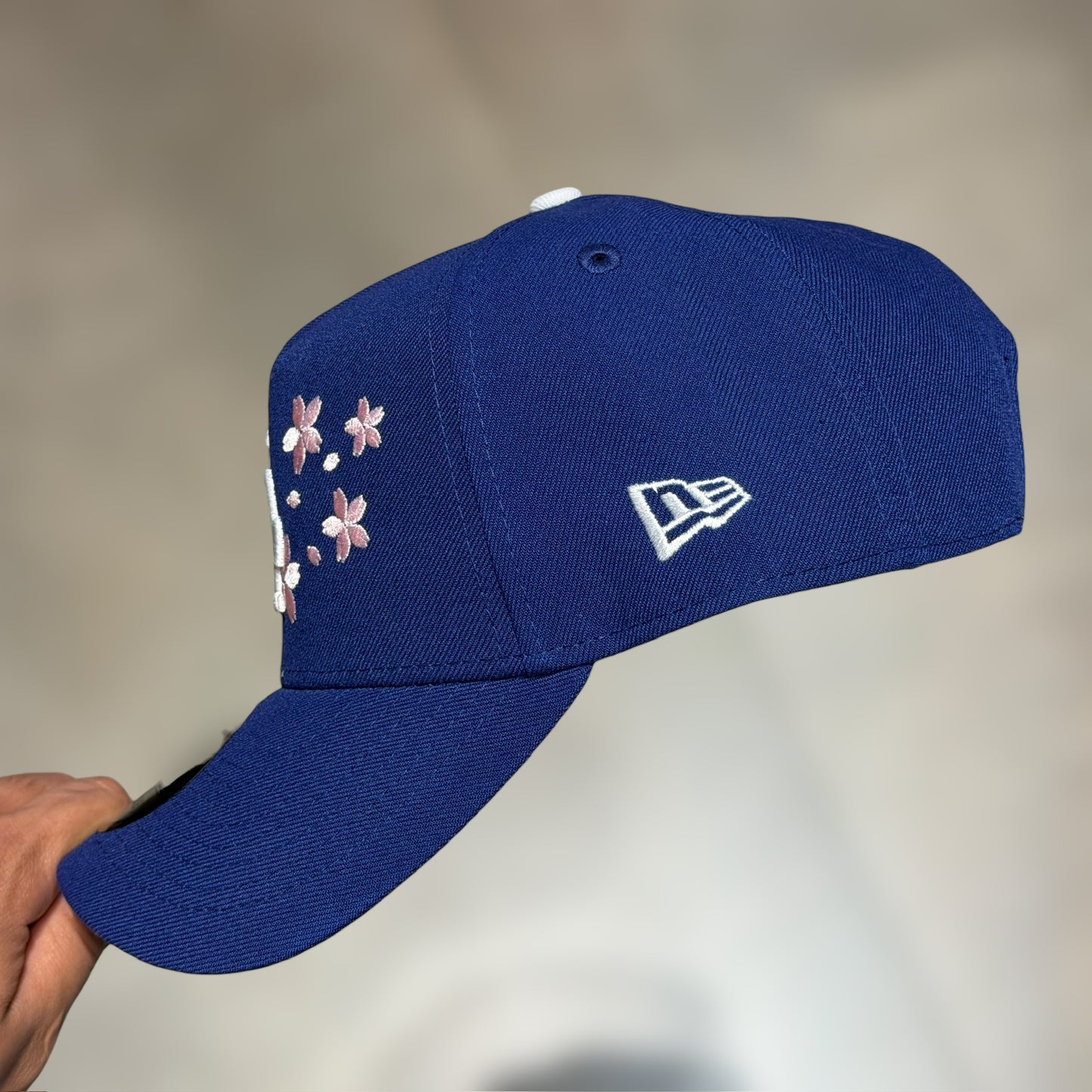 9FORTY A FRAME LA DODGERS ROYAL BLUE FLOWERS LOGO