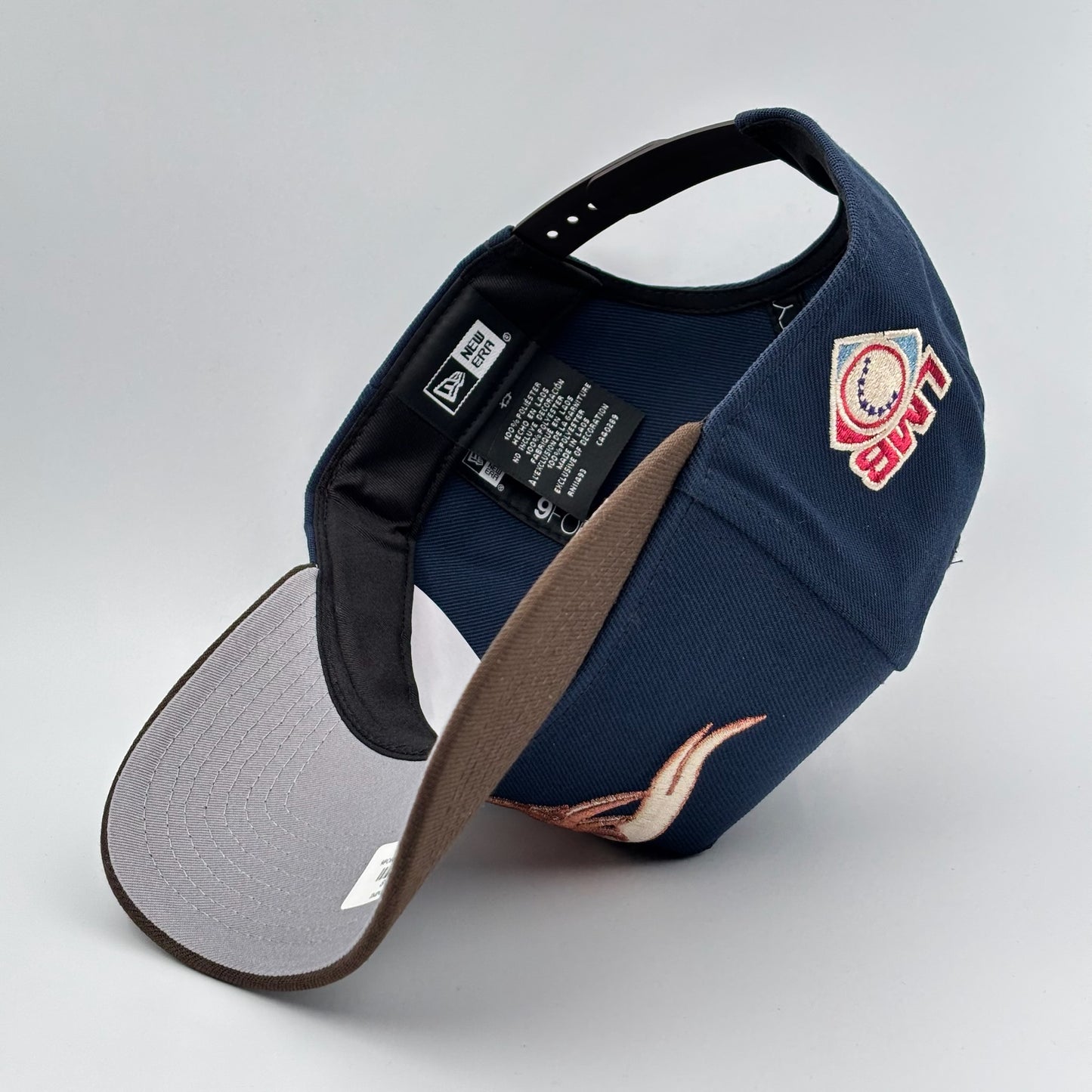 9FORTY PERICOS AF NAVY BROWN LOGO