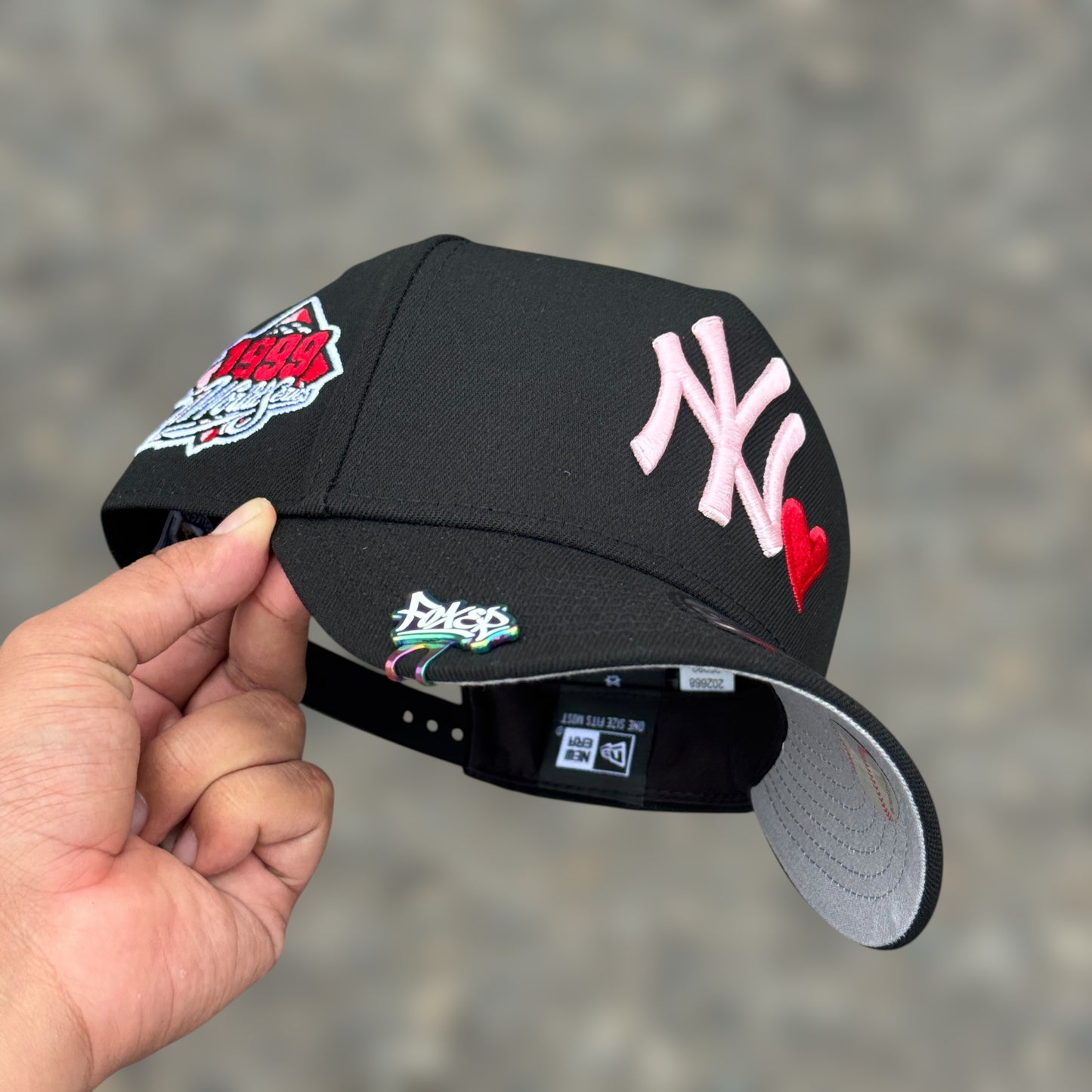9FORTY NY YANKEES BLACK ROSE LOGO