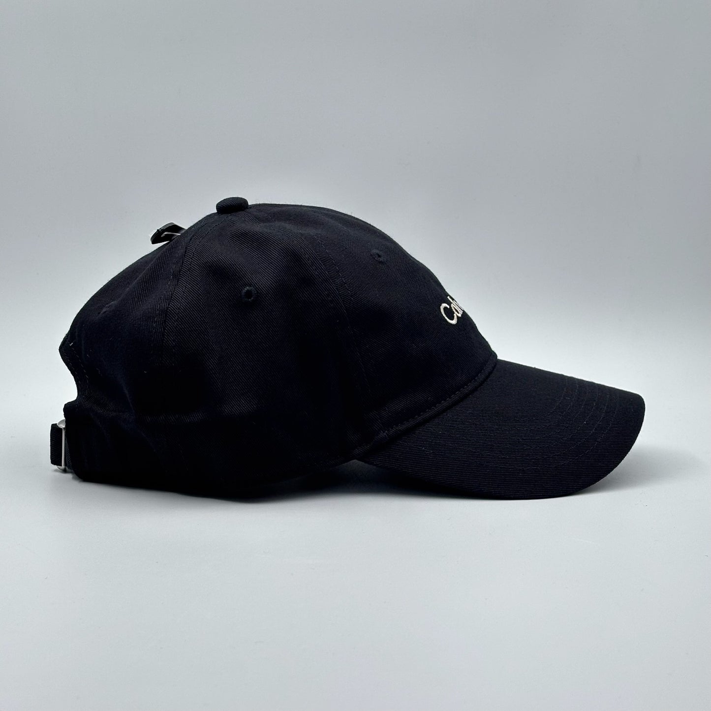 CALVIN KLEIN BLACK WHITE LOGO